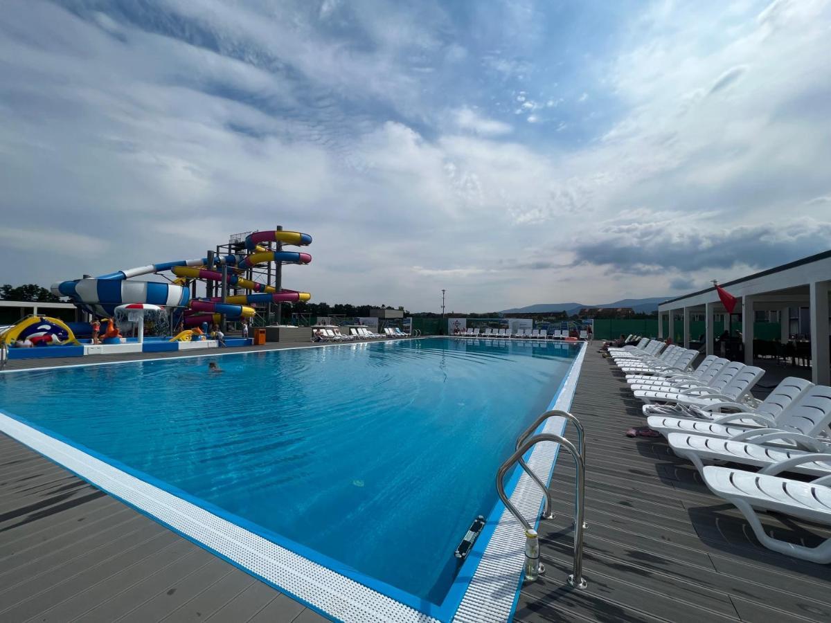 Holiday Park & Resort Cieplice Zdroj Єленя-Ґура Екстер'єр фото